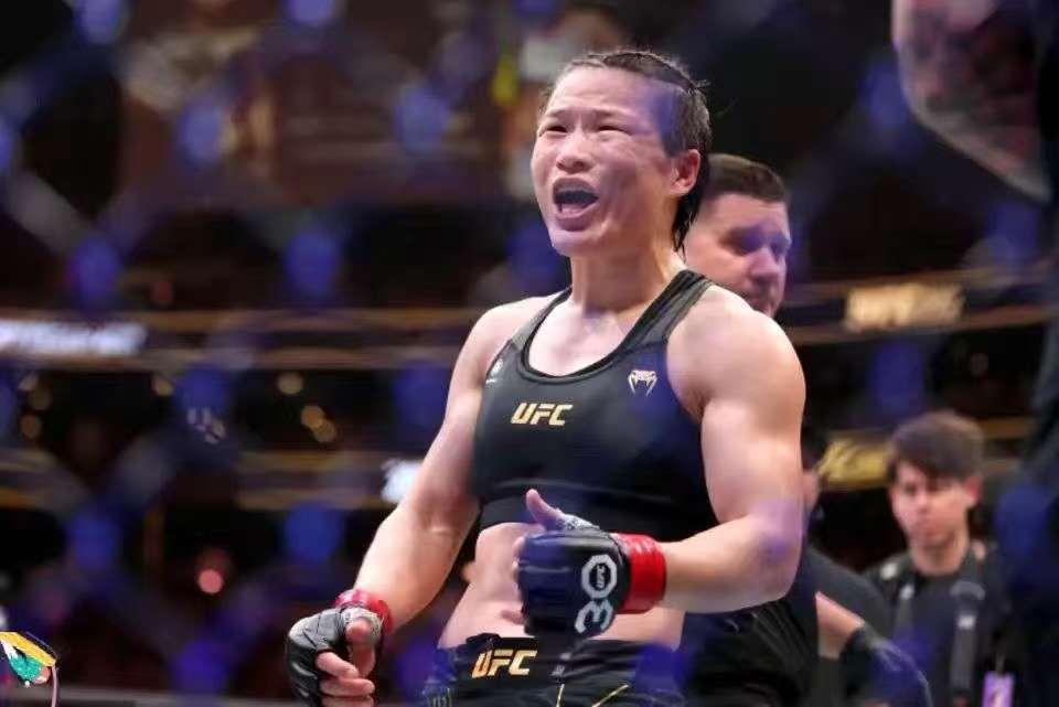 几乎是天方, 六边形战士