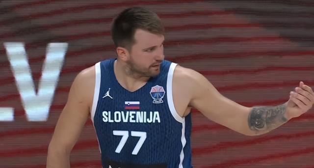 分钟决战他, 批评东契奇 分钟决战他, 批评东契奇