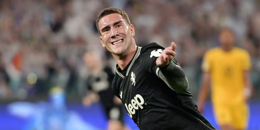 的禁区型前 的禁区型前