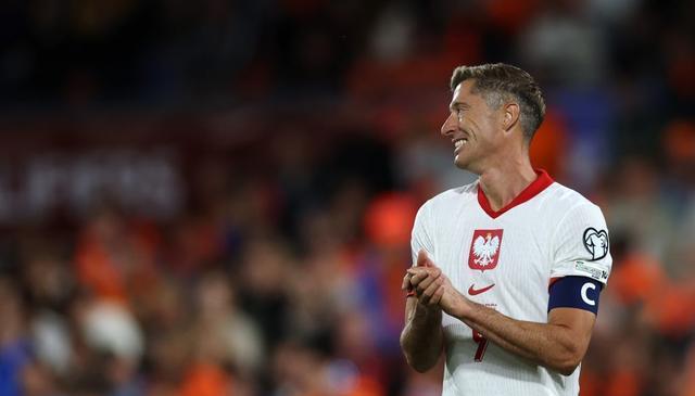 他在出场顺, img 他在出场顺, img