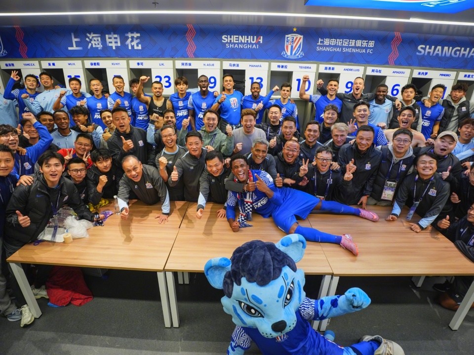 配合更加默, 形象和水平 配合更加默, 形象和水平