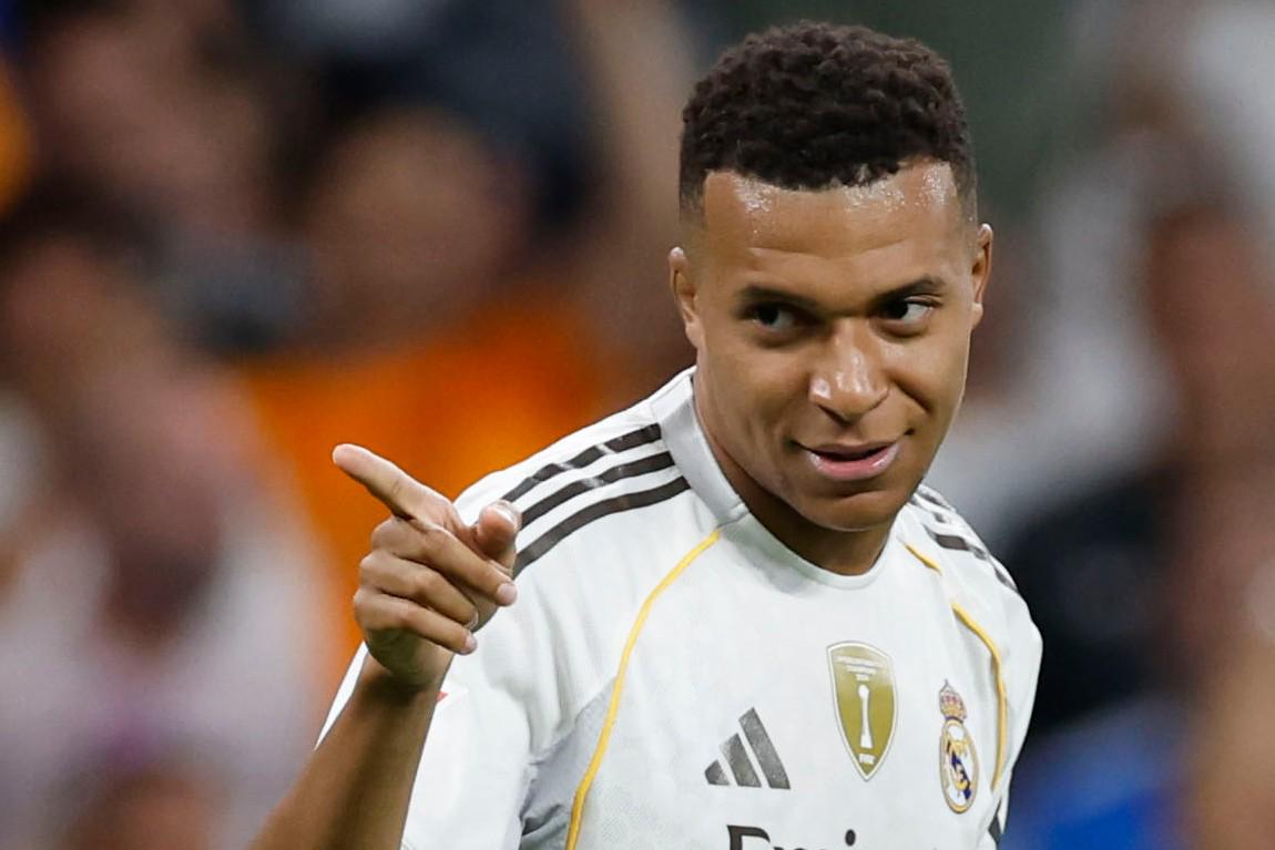 能坦然面对, 足球界的传 能坦然面对, 足球界的传