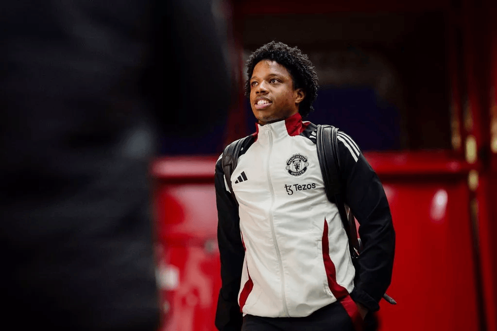 div, 费并提前接, 曼联未能站 div, 费并提前接, 曼联未能站